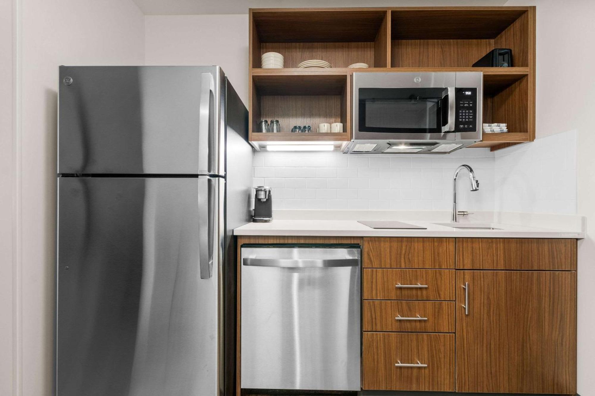 Everhome Suites Lexington - Horse Park Eksteriør billede