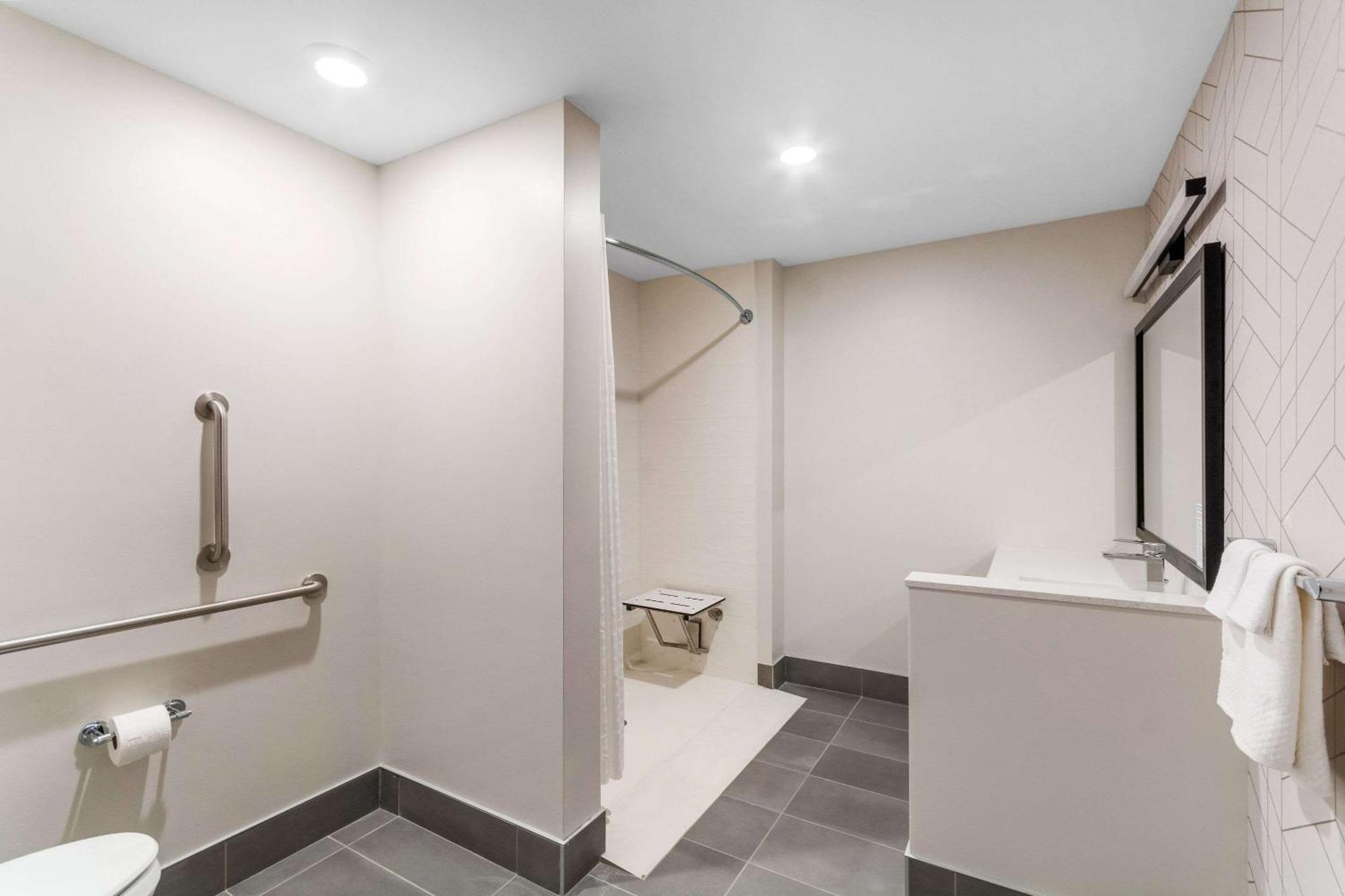 Everhome Suites Lexington - Horse Park Eksteriør billede